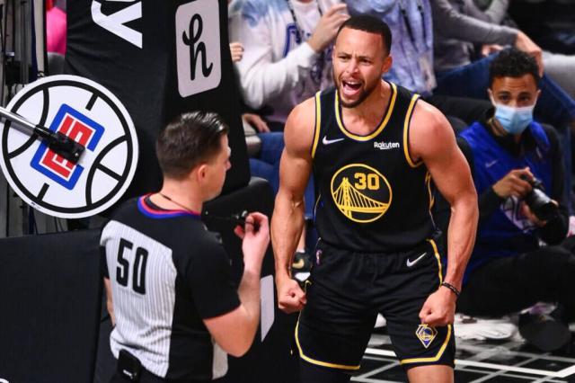 开云体育-中国官网登录入口-75秒3记三分击溃快艇 这赛季请别激怒史蒂芬·库里